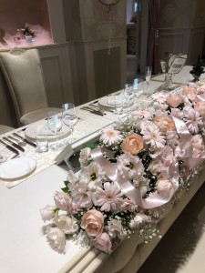 8DEC93B2-7BF3-435A-93C2-1065081751B4